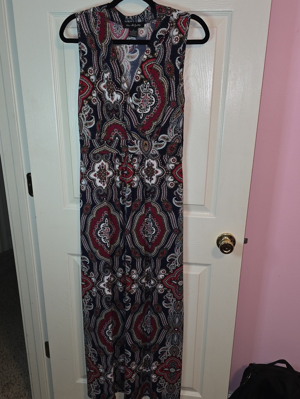 Sleeveless Paisley Maxi Dress in Navy & Burgundy